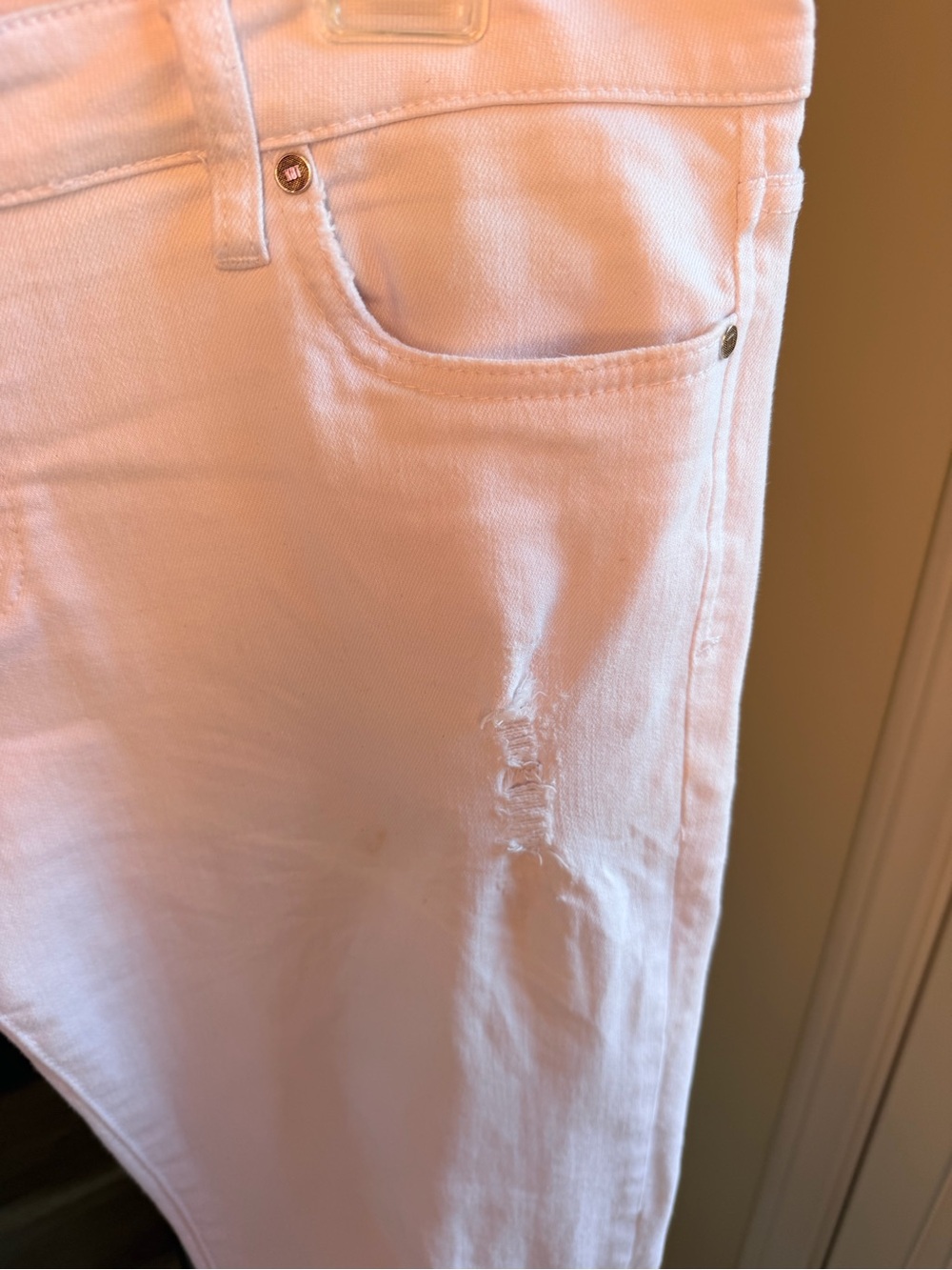 Kut from the Kloth White Straight Leg Jeans with Light Distressing size 12 - Picture 7 of 13
